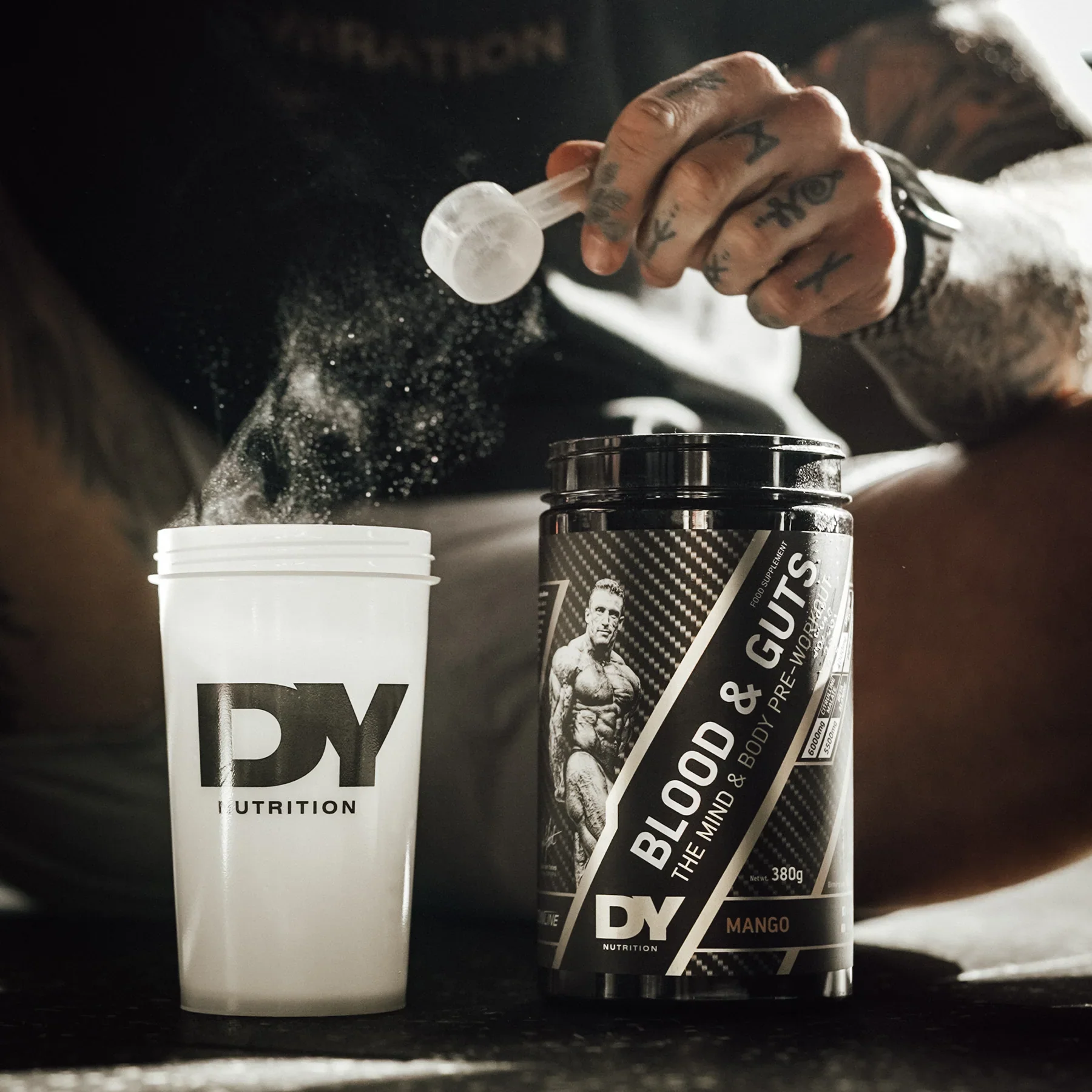 DY Blood & Guts PreWorkout 380g – Arbuus — Melon — Powder view 2