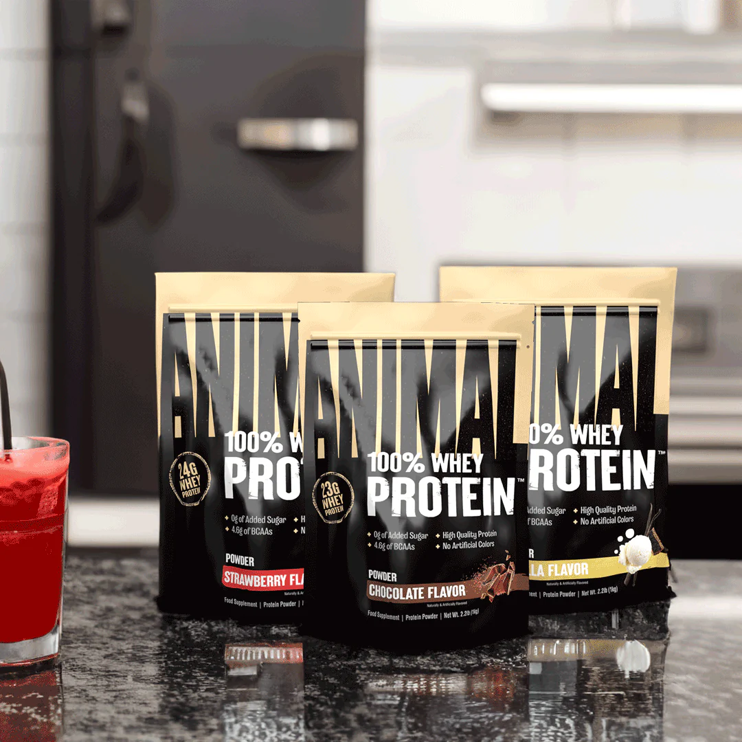 Universal Animal Whey 1000g Maasika — Mansikka — Powder view 2