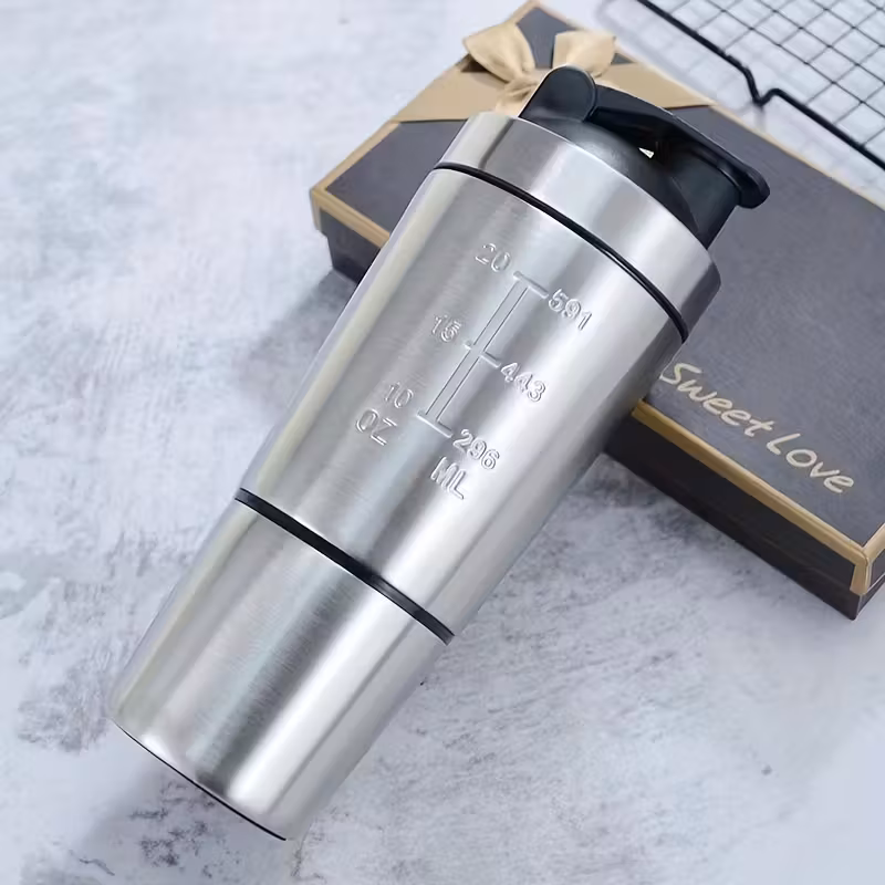 Metallist šeiker lisakambriga 700ml hõbedane — Accessory - product image
