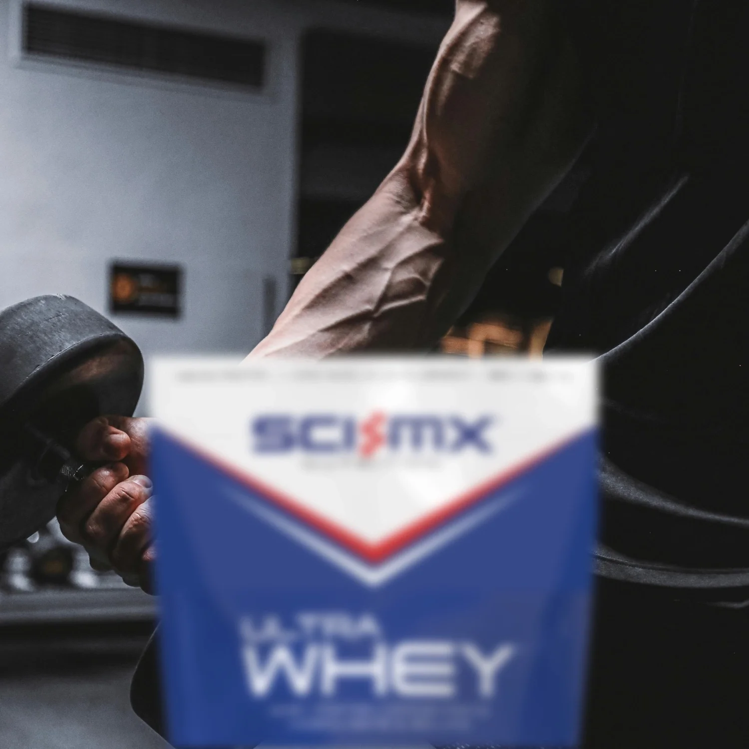 Sci-Mx Ultra Whey 2kg Šokolaad — Chocolate — Powder view 2