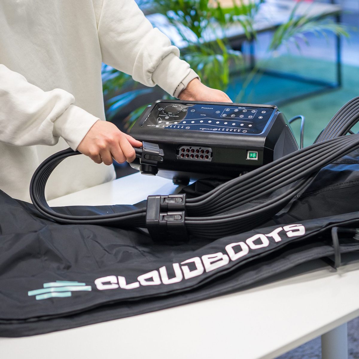 Cloud12 Active Pro Pants view 2