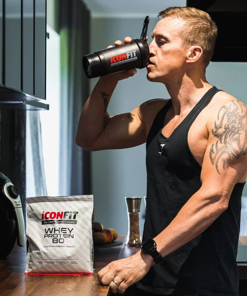 ICONFIT Whey Protein 80 Šokolaad 1kg — Chocolate — Powder view 2